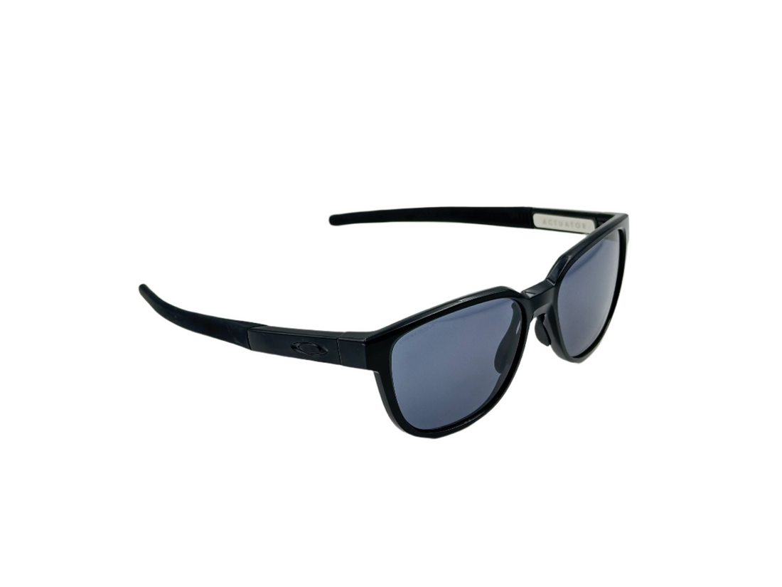 Oakley OO9250-0157